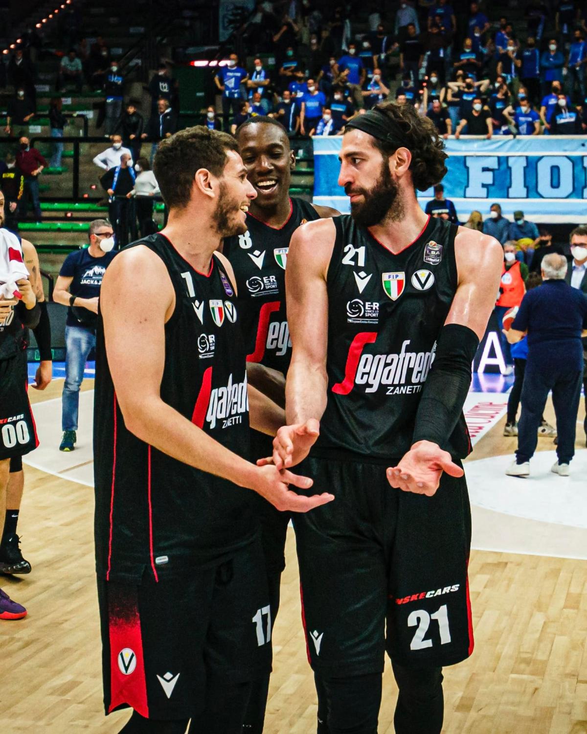 Pallacanestro Virtus Bologna 1° Fortitudo retrocessa