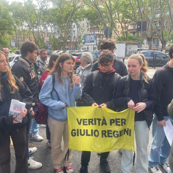 Processo Regeni, quinta udienza a Roma, il medico legale in tribunale: “Probabile tortura”