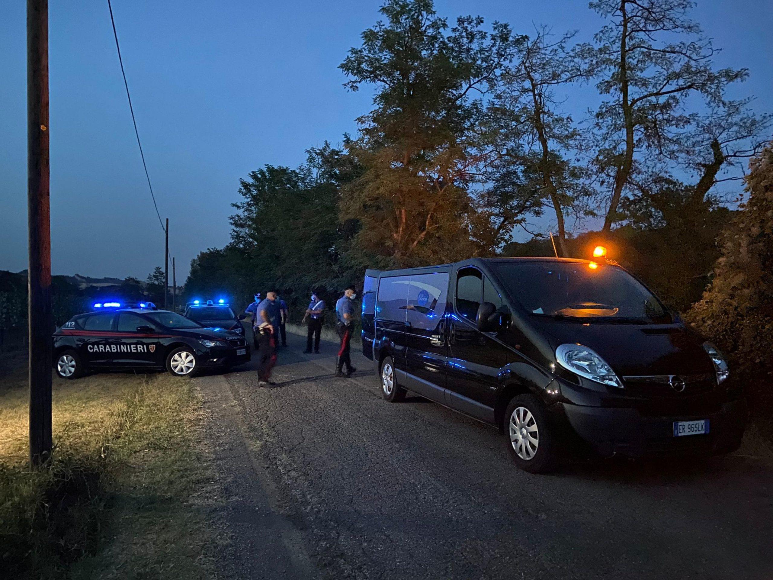 Trani omicidio-suicidio in una villetta in campagna