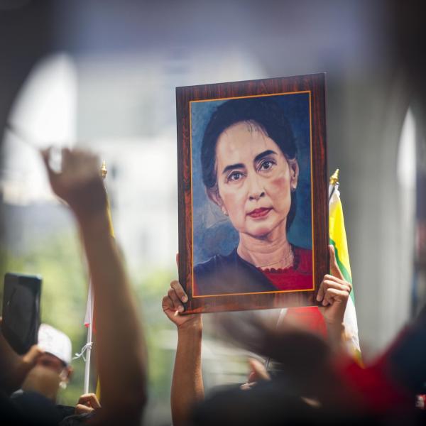 Myanmar, la premio Nobel per la pace, Aung San Suu Kyi, è stata trasferita ai domiciliari