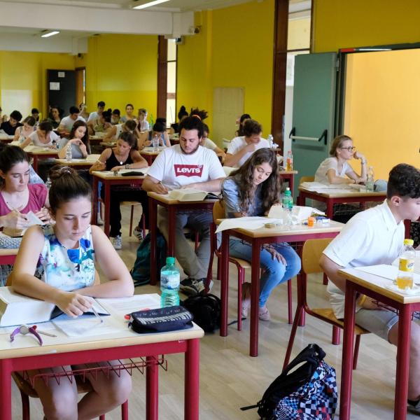 Invalsi, agli studenti maturità 2023 sarà assegnato un badge elettronico a test superati: ecco a cosa serve