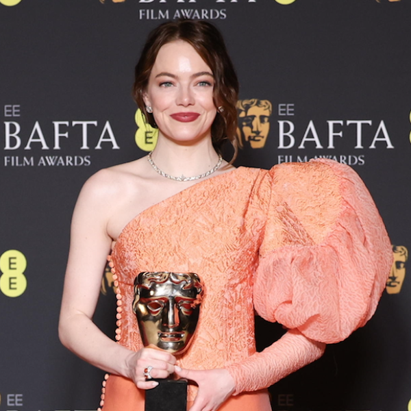 Quale sarà il colore della Primavera Estate 2024? Ce lo svela Emma Stone