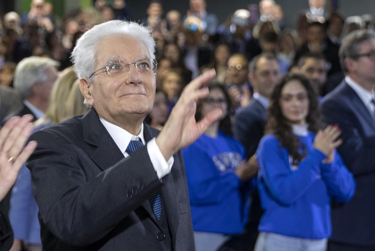 Naufragio Cutro, Mattarella: “Il cordoglio deve tradursi in scelte …