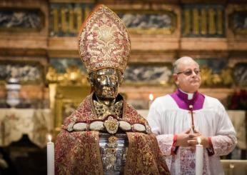 Miracolo di San Gennaro, cosa è successo quando  il sangue non si è sciolto? | VIDEO