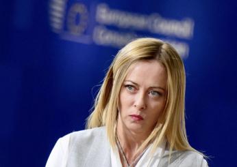 Lo scherzo telefonico a Giorgia Meloni di due comici russi. Palazzo Chigi: “Ingannati”