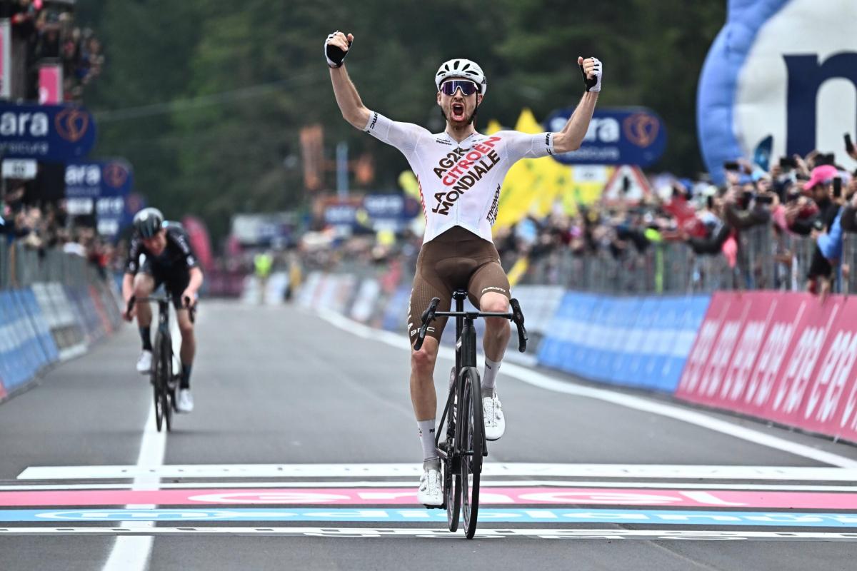 Giro d’Italia 2023, Paret-Peintre conquista la 4a tappa: Evenepoel perde la maglia rosa