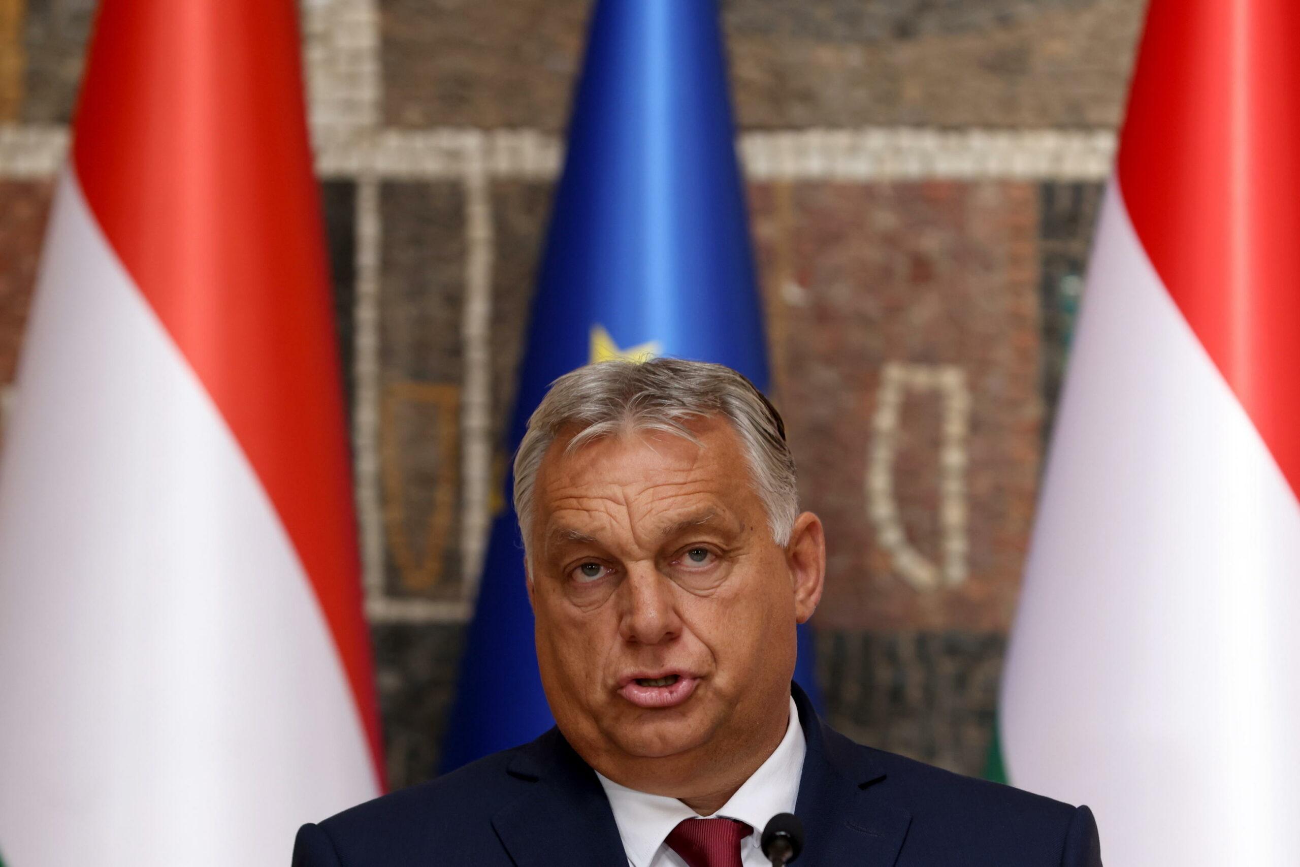 Ue, Orban: “Bloccate l’adesione dell’Ucraina, è a rischio l’unità”