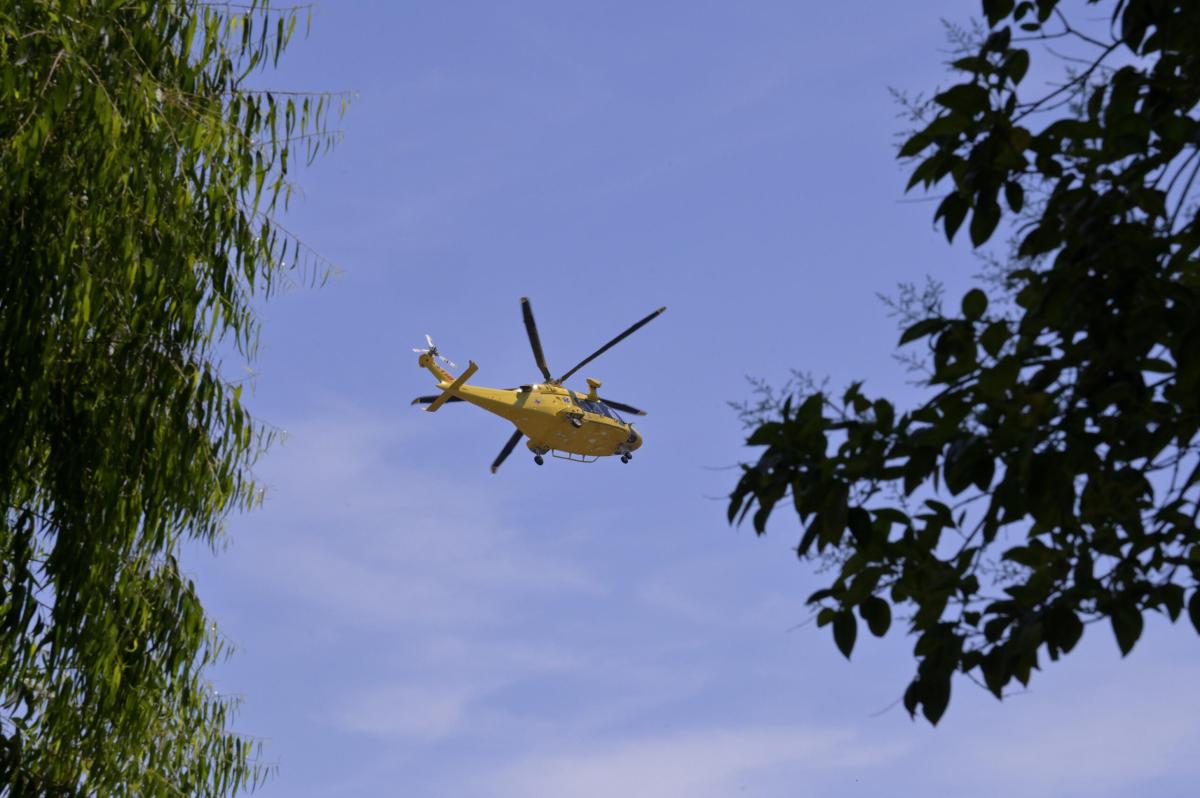 Incidente sul lavoro a Fontanafredda, operaio travolto da macchinar…