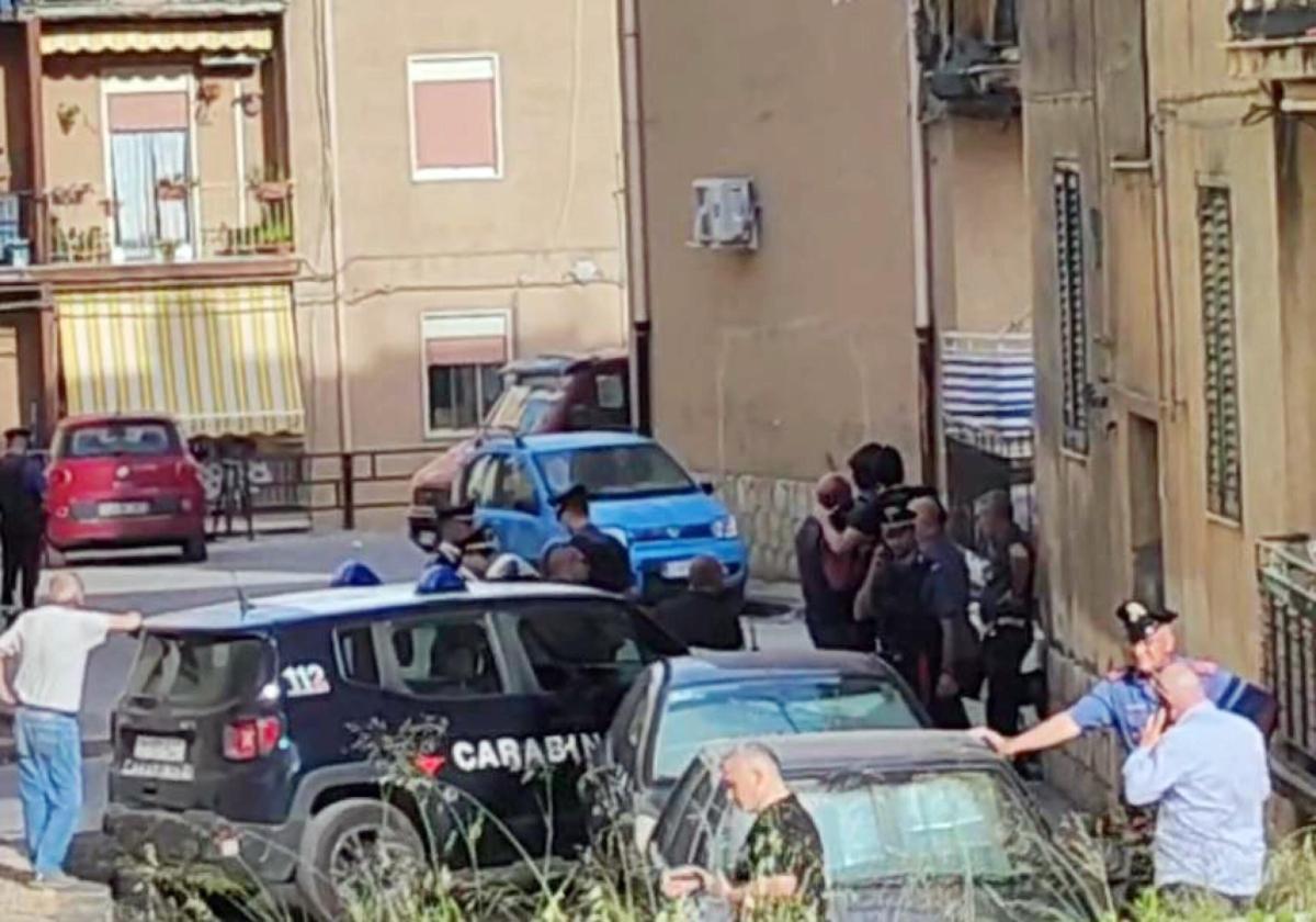 Agrigento, non risponde al gip il 35enne che ha accoltellato moglie e figli a Cianciana: convalidato l’arresto