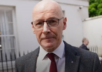 Chi è John Swinney, l’ex vice ministro di Nicola Sturgeon e candidato leader del Partito Nazionalista Scozzese