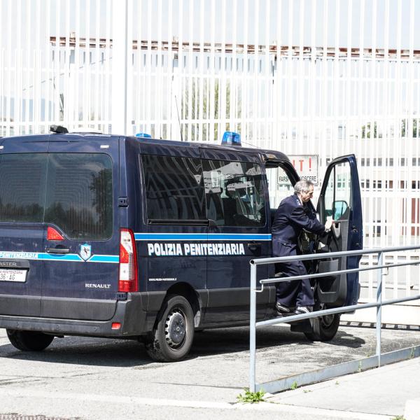 Crisi carceri italiane: l’ombra dell’indulto per risolvere violenze e sovraffollamento? Capece (Segr. Gen. Sappe): “Spetta alla politica decidere, ma non è la soluzione”