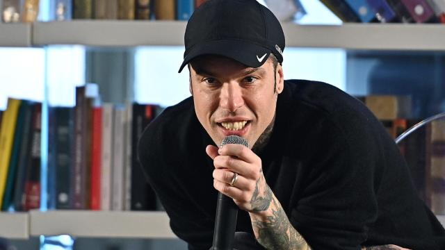 Fedez, fan preoccupati per le sue condizioni di salute: le ipotesi