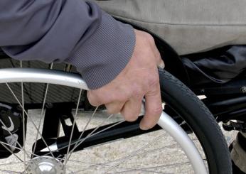 Genova, un gruppo di 27 disabili costretti a scendere dal treno. Posti occupati dai turisti