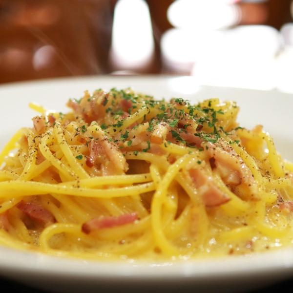 La Carbonara: storia e ricetta di un piatto laziale