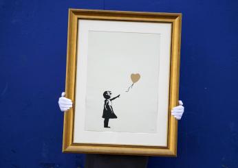 Londra, chi sono i due uomini accusati del furto della “Ragazza con palloncino” di Banksy? | VIDEO