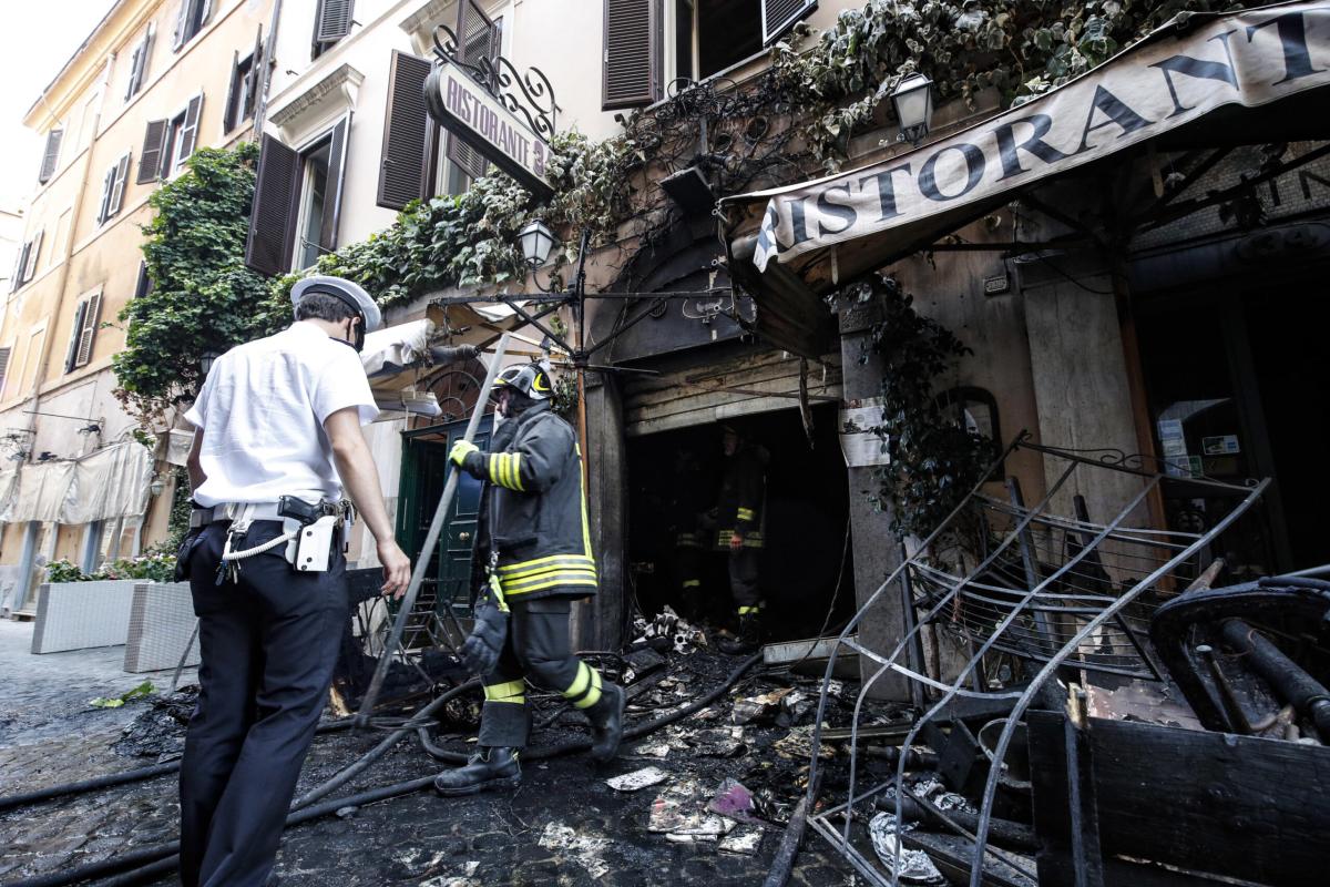 Roma: incendio in un ristorante di Ardea, danneggiata la sala interna