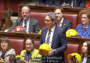 Dl Superbonus, protesta del M5S alla Camera dei deputati | FOTO