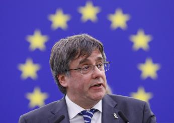 Chi è Carles Puigdemont, biografia e carriera politica dell’ex presidente della Catalogna