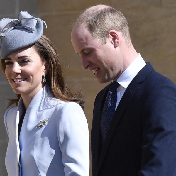 Kate e William ai Bafta, lei con un vestito del 2019 e gesti da ‘comuni mortali’ con il marito