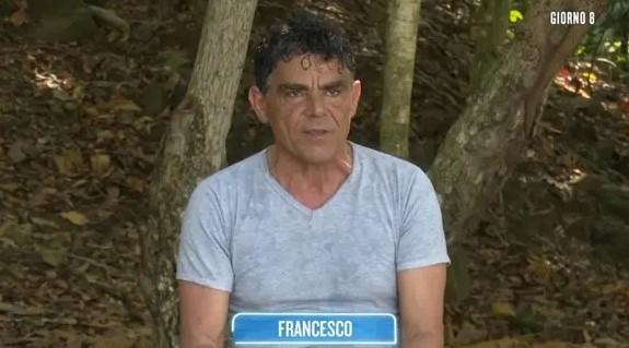 Perché Francesco Benigno è stato cacciato dall’Isola dei famosi? Ecco cosa ha fatto