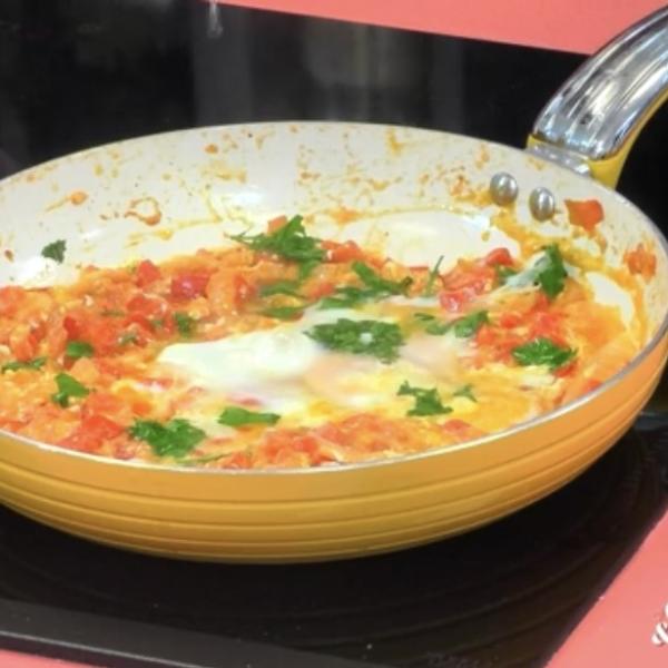 Menemen: il video della ricetta turca