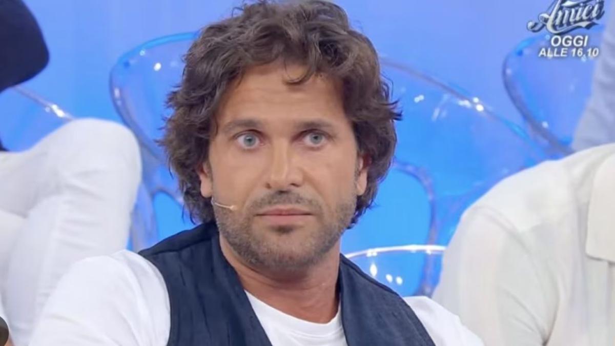 Uomini e donne, confronto tra Claudia e Alessio: “Voglio un uomo ch…