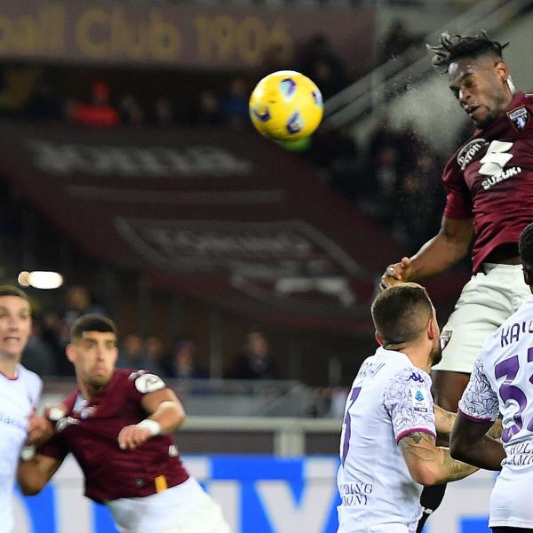 Torino-Fiorentina 0-0, cronaca e tabellino: i granata strappano un punto in dieci uomini