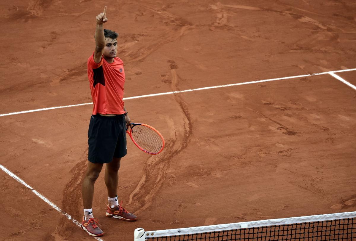 Next Gen ATP Finals, Cobolli vince all’esordio: Stricker ko in quattro set