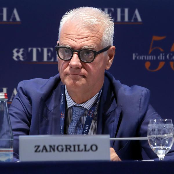 Addio a tetto stipendi manager pubblici: polemica per la proposta di Zangrillo. Ecco la fotografia dei salari ‘poveri’ in Italia, maglia nera Ocse