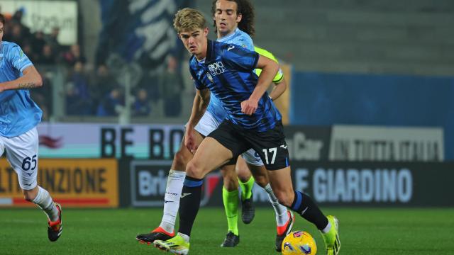 Lazio-Atalanta è anche Castellanos contro De Ketelaere: la sfida tra bomber promette scintille