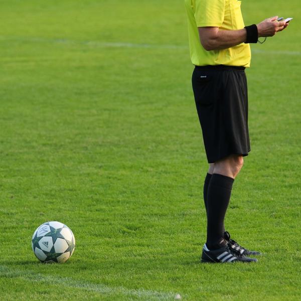 Quanto guadagna un arbitro per una partita di Champions?