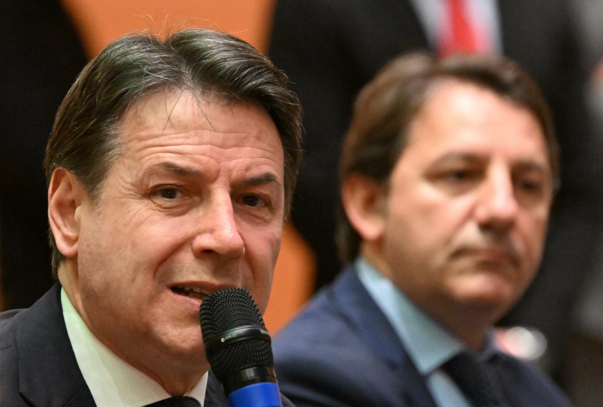 Magistratura, Conte accusa il governo: “Attacchi ignobili nei confronti dell’Antimafia. Test ai magistrati? Servono ad assoggettare il potere giudiziario”