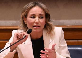 “Lei è ebrea?” La senatrice FdI Ester Mieli non gradisce la domanda del conduttore Zanchini su Radio1: “Perché me lo chiede?”. E’ polemica