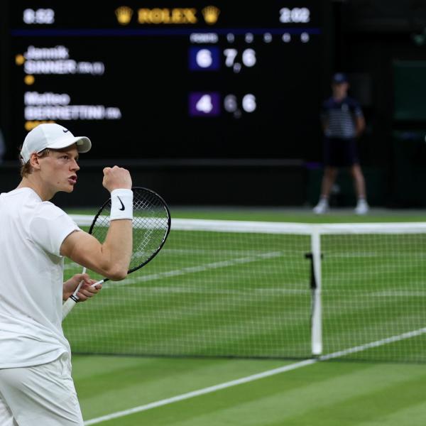 Wimbledon 2024, Sinner e Berrettini regalano spettacolo sul Centrale: numero uno al terzo turno