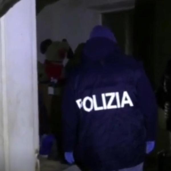 Caserta, duplice omicidio fra Succivo ed Orta di Atella: morti due fratelli. Un sospettato portato in caserma