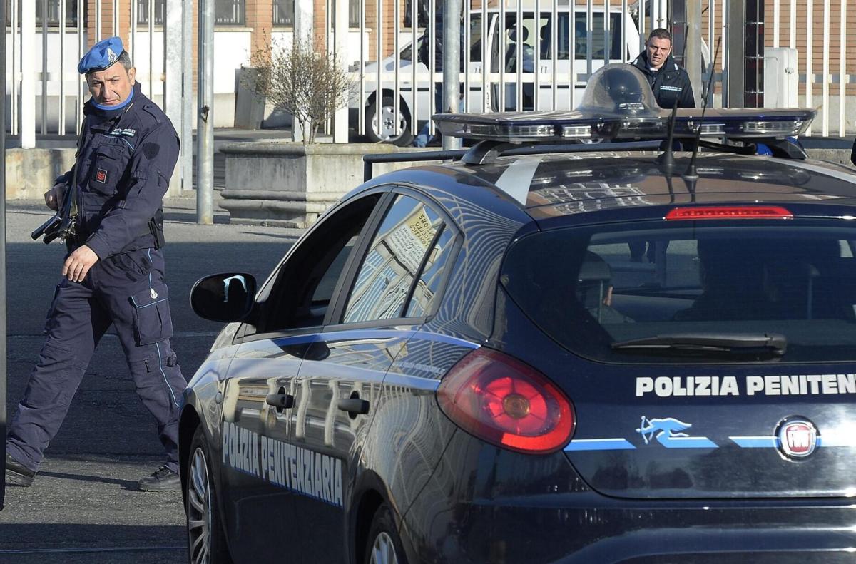 Fuga da Barcellona Gotto di Pozzo: detenuto evade dal carcere con u…