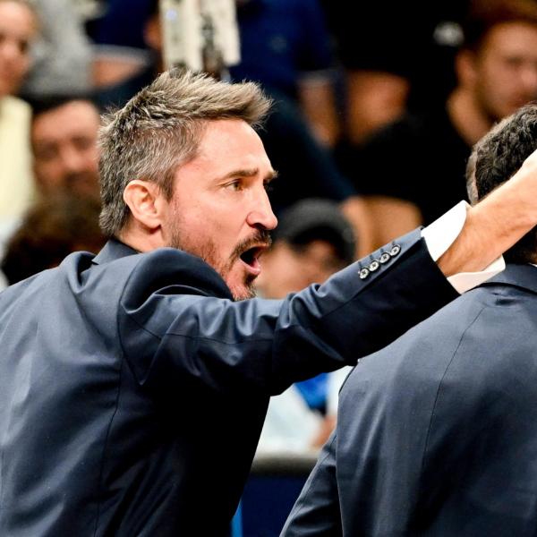 Basket, Spagna-Italia 68-72, Pozzecco: “L’Italia gioca con il cuore, hanno segnato tutti”