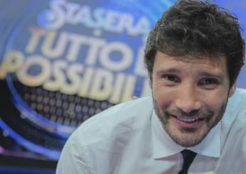 “Stasera Tutto è Possibile” ultima edizione con De Martino: quando torna e chi potrebbe condurre il programma in futuro