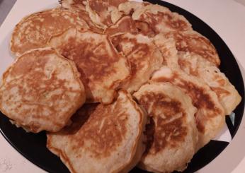 Pancakes alle mele, la colazione della domenica