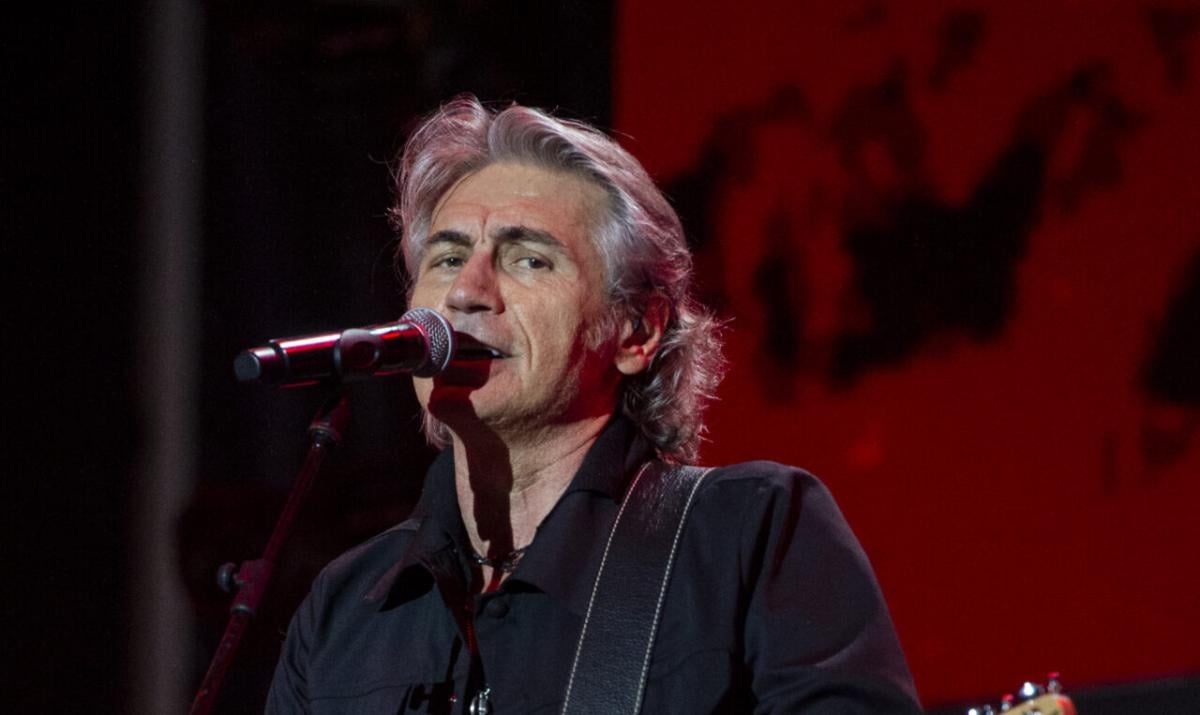 Ligabue, al concerto del primo maggio: “Ecco qual è la droga più ve…