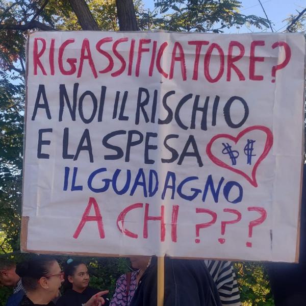 Rigassificatore Piombino, si è tenuta l’udienza sospensiva. Ora la decisione del Tar del Lazio.