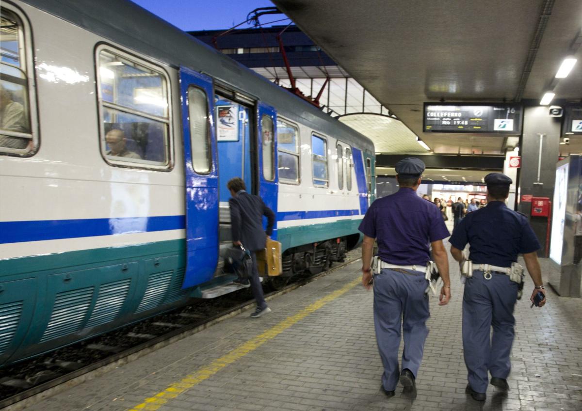 Roma, fermato 33enne peruviano a Termini durante controlli straordi…