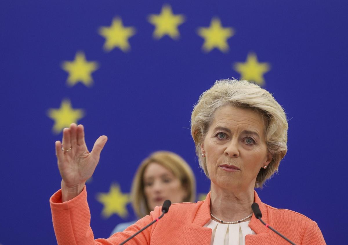 Ucraina, la proposta di von der Leyen: “Un tribunale per punire i c…