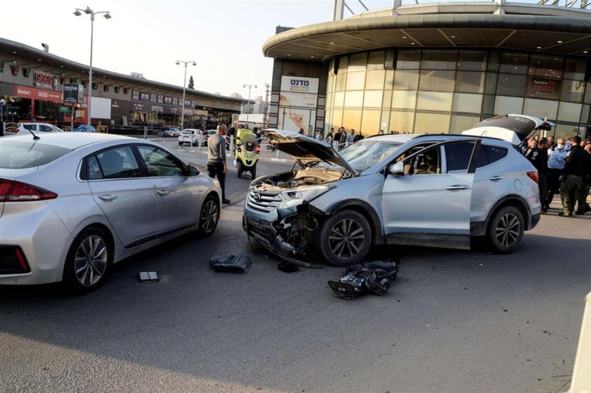 Attentato in Israele: arriva la condanna di Abu Mazen