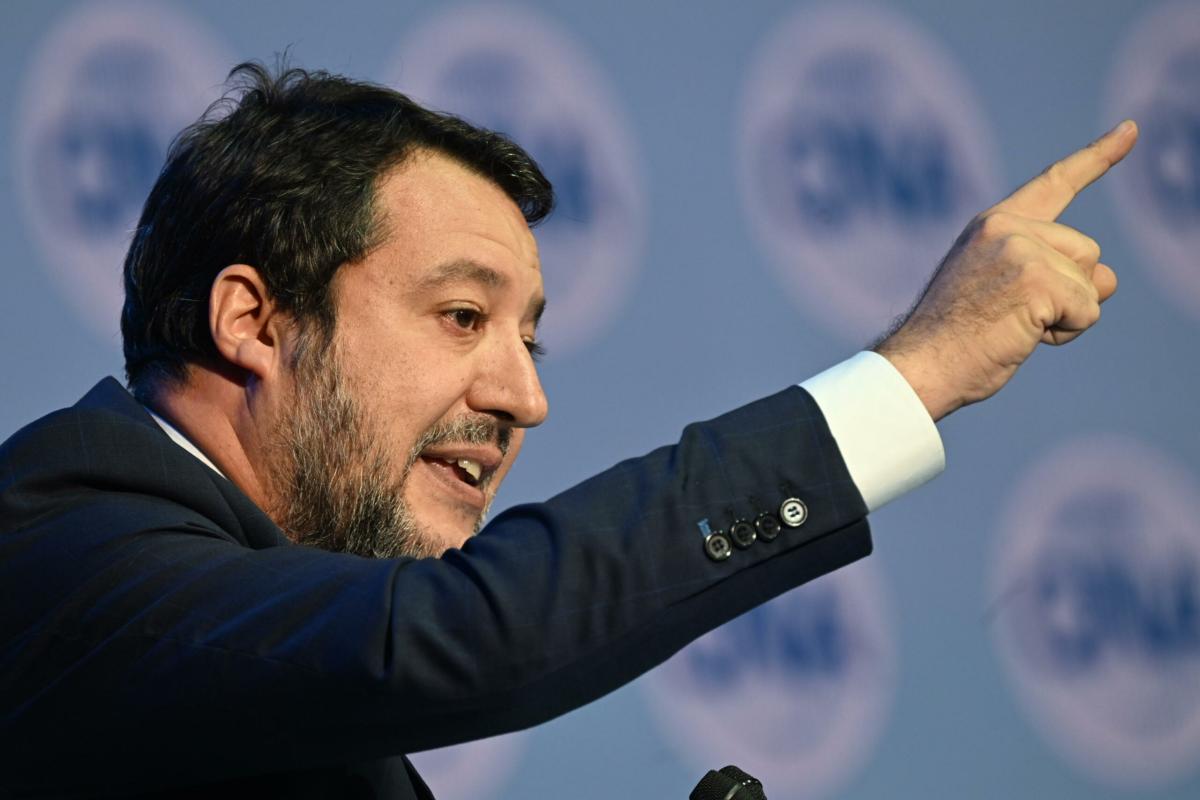 Sciopero trasporti 15 dicembre 2023, Matteo Salvini convoca i sinda…