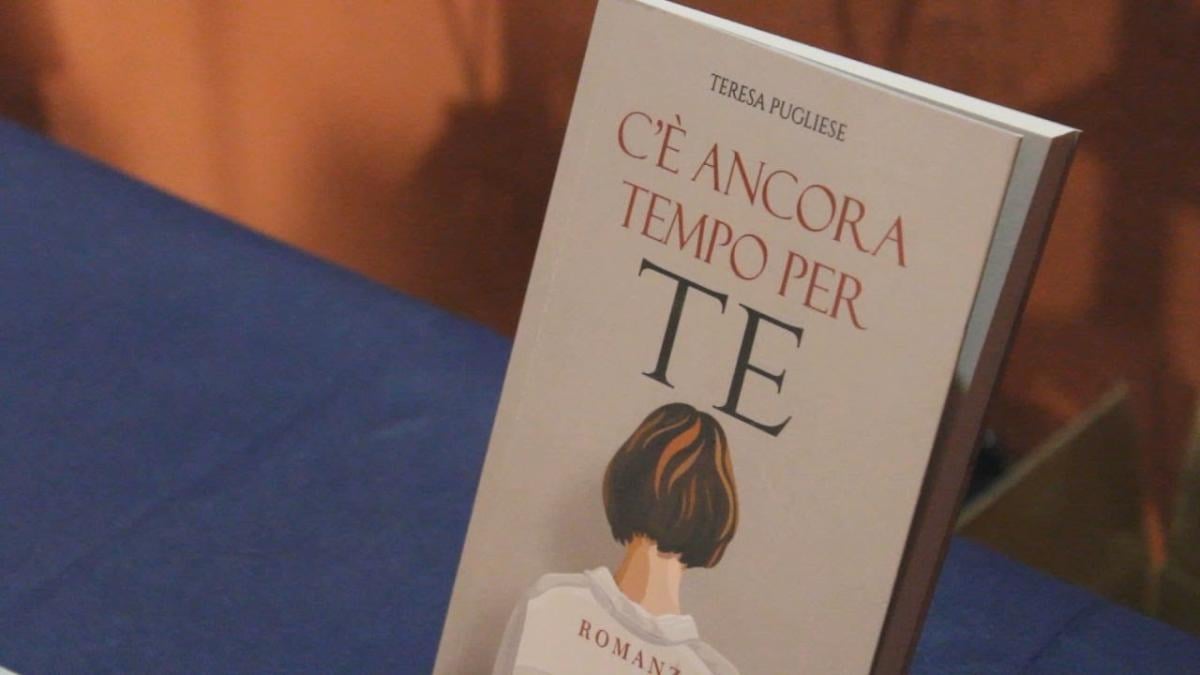 Teresa Pugliese, autrice di “C’è ancora tempo per te”: ecco perché la felicità è stare nel qui ed ora