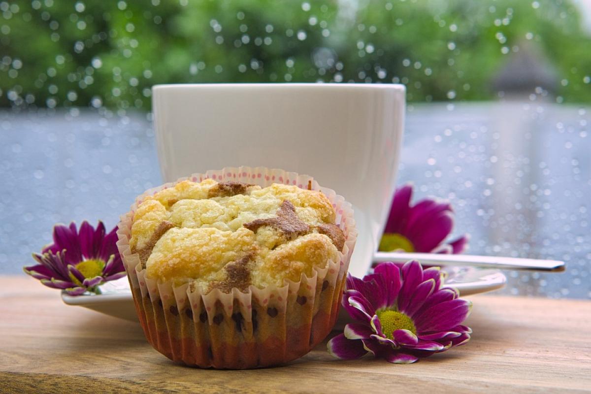 Buongiorno, buon venerdì con la pioggia: frasi e immagini speciali e divertenti