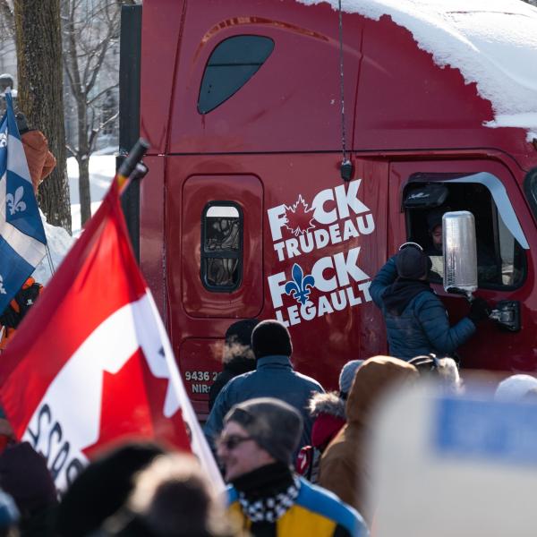 Canada, le proteste dei tir contro le misure anti-Covid