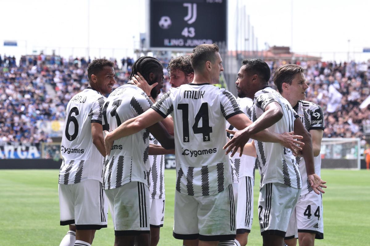 Atalanta-Juventus 0-2, scatto bianconero: Lazio superata e secondo posto