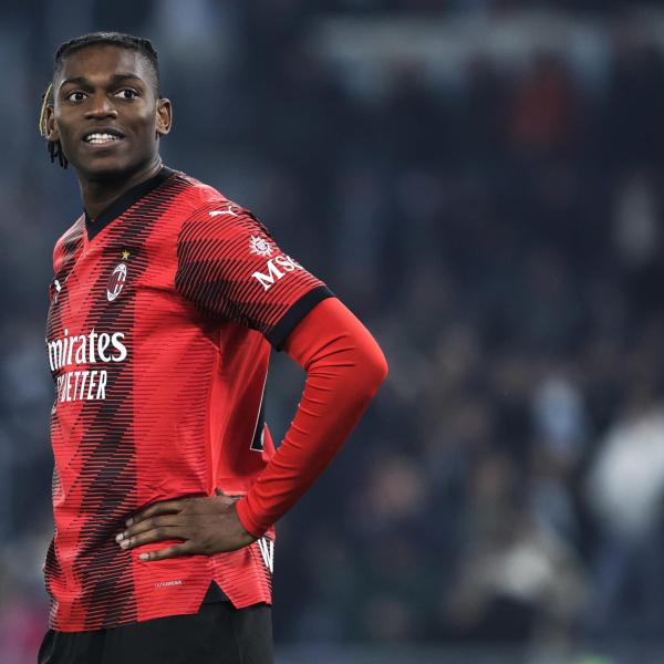 Leao va al Barcellona? Ecco quanti soldi potrebbe incassare il Milan